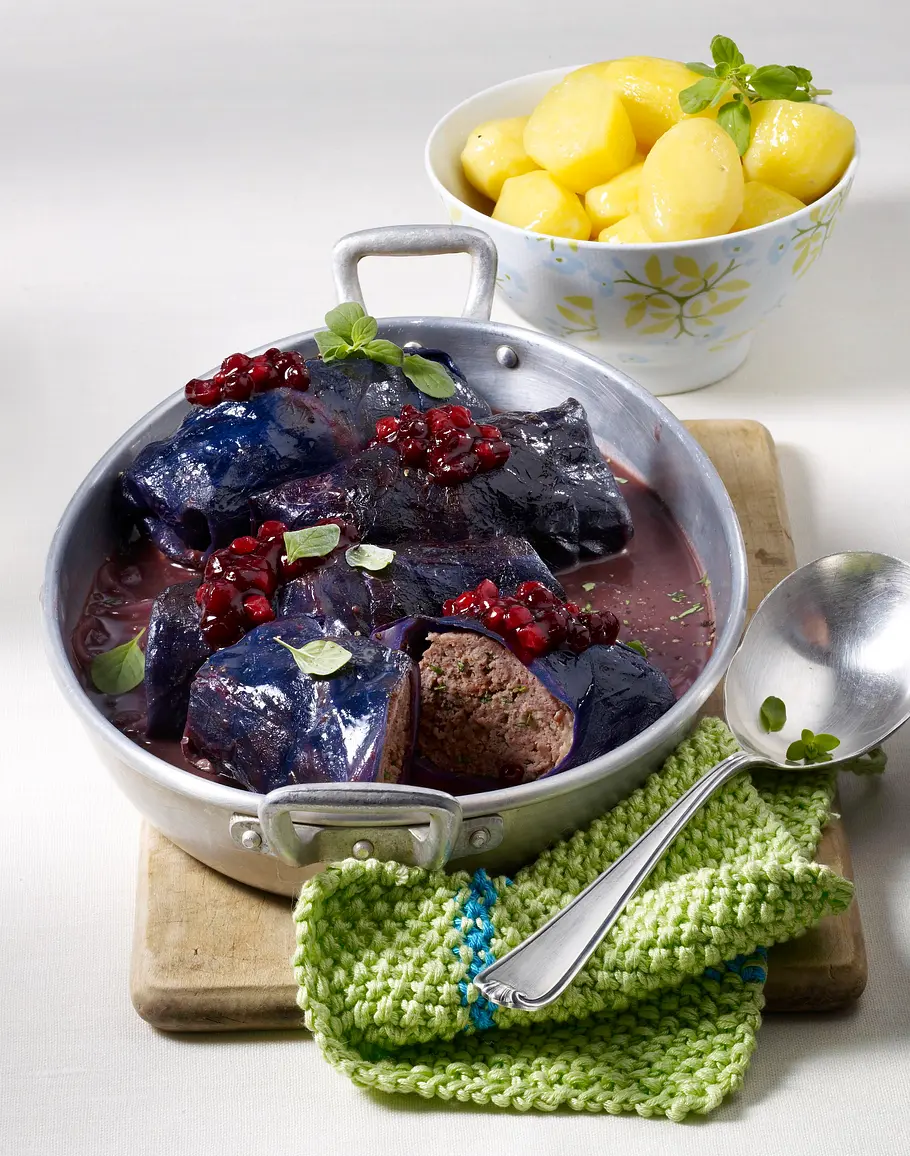 Herzhafte Rotkohlrouladen Rezept Herzhafte Rotkohlrouladen Rezept