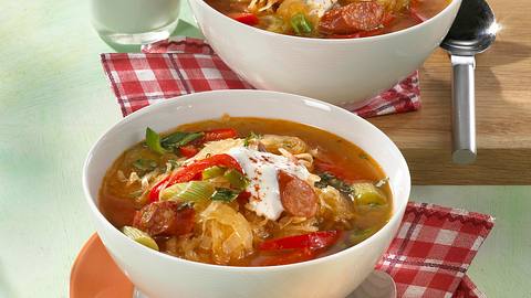 Herzhafte Sauerkrautsuppe Rezept - Foto: House of Food / Bauer Food Experts KG