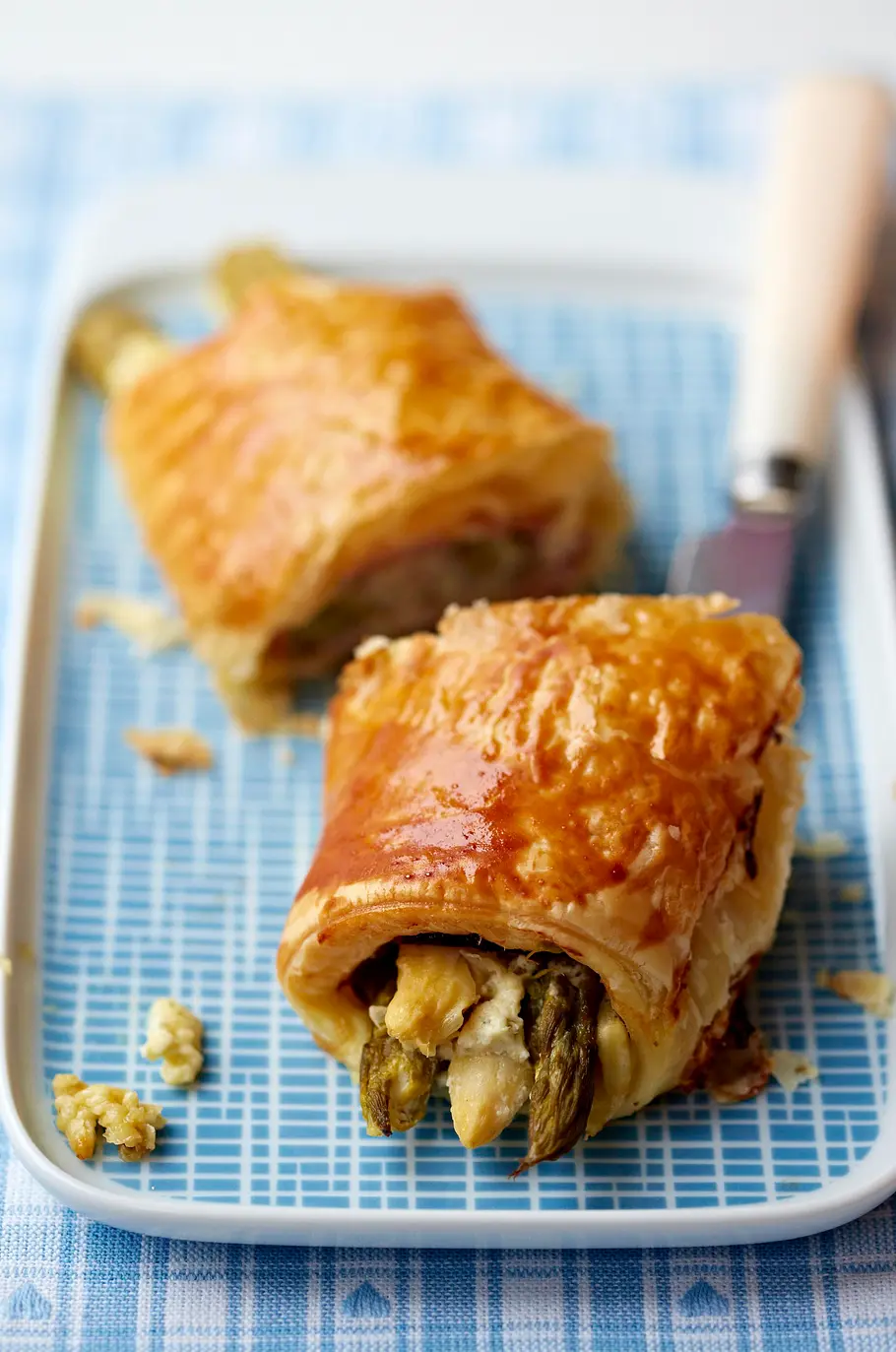 Herzhafte Spargel-Schinken-Päckchen Rezept Herzhafte Spargel-Schinken-Päckchen Rezept