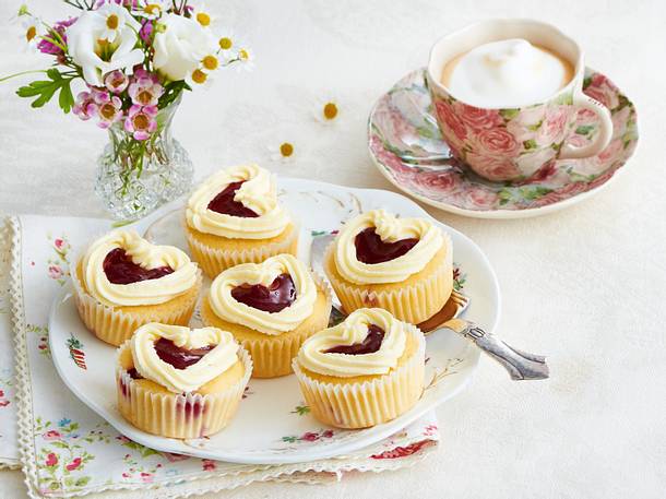 Herzmuffins zum Muttertag Rezept Herzmuffins zum Muttertag Rezept