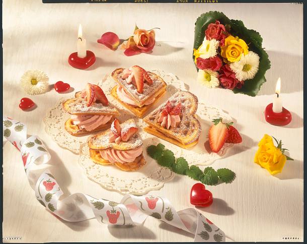 Herzwaffeln mit Erdbeersahne Rezept