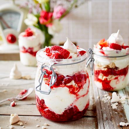 Himbeer Baiser Sahne Traum Eton Mess Rezept Lecker