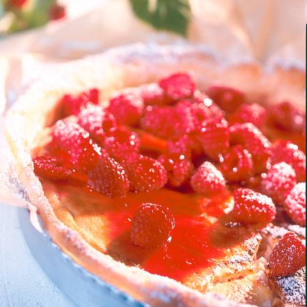 Himbeer-Käsetorte auf Blätterteig Rezept Himbeer-Käsetorte auf Blätterteig Rezept