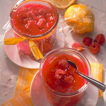 Himbeer-Konfitüre extrafein Rezept Himbeer-Konfitüre extrafein Rezept