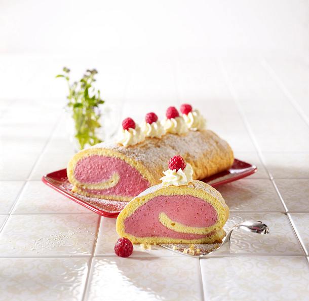 Himbeer-Mascarponerolle Rezept