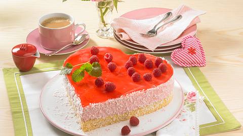Himbeer-Quark-Herz Rezept - Foto: House of Food / Bauer Food Experts KG