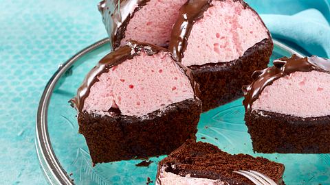 Himbeerbaiser-Schokokuss-Kuchen Rezept - Foto: House of Food / Bauer Food Experts KG