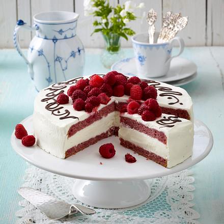 Himbeertorte mit Sahne und Schokolade Rezept
