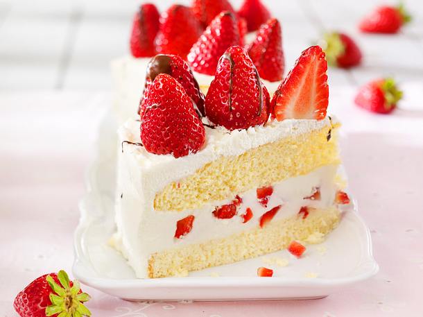 Himmlische Erdbeer Joghurt Torte Rezept Lecker