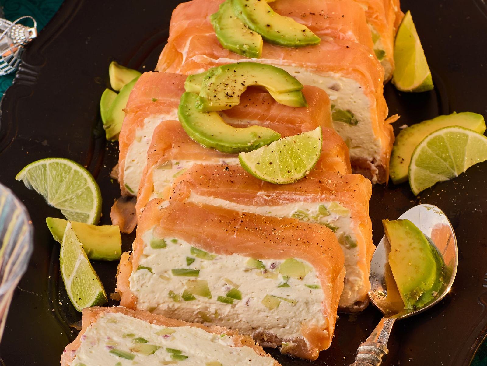 Lachsterrine Rezept | LECKER Lachsterrine Rezept | LECKER