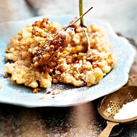Hollerküchle im Bierteig Rezept