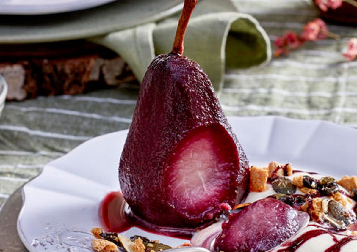   Holunderbirnen auf Mascarponecreme mit Kürbiskern-Granola  Rezept