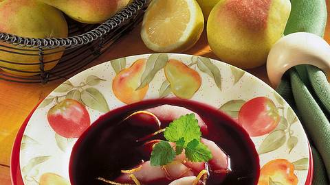 Holundersuppe Rezept - Foto: House of Food / Bauer Food Experts KG
