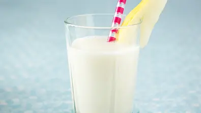 Honig-Melonen-Drink mit Milch Rezept - Foto: LECKER @ Bauer Media Group