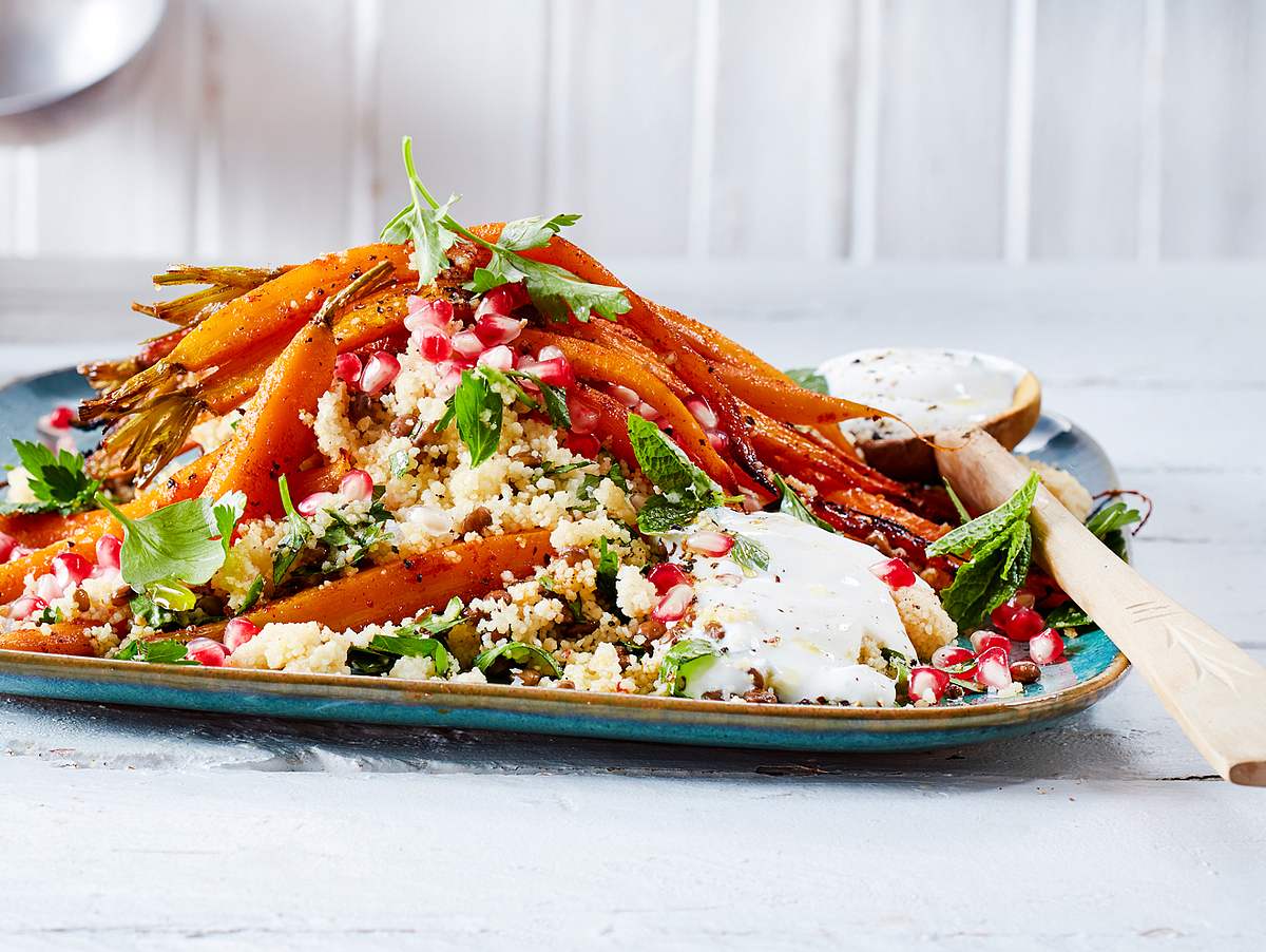 Honig-Möhren auf Linsen-Couscous Rezept