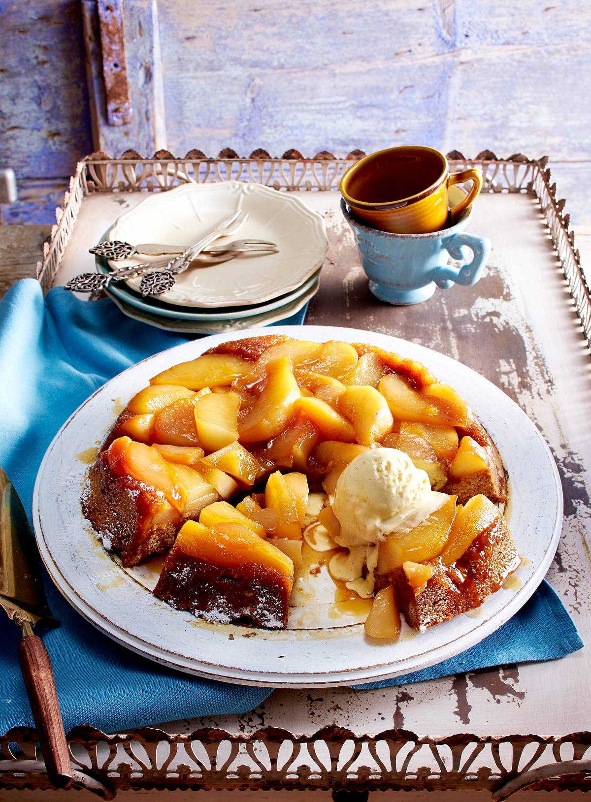 Honigkuchen-Tarte-Tatin mit Birnen Rezept