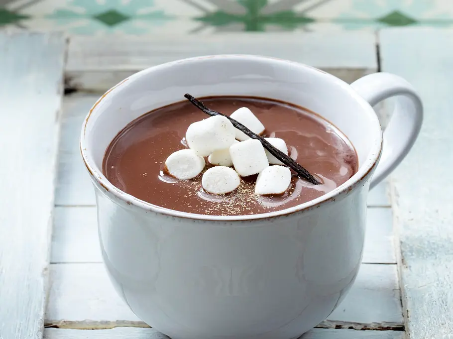 Hot Chocolate mit Marshmallows Rezept Hot Chocolate mit Marshmallows Rezept