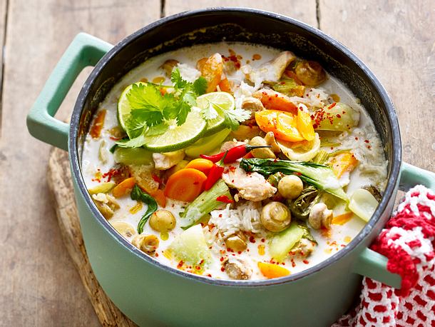 Hühnersuppe Tom Kha Gai Rezept Hühnersuppe Tom Kha Gai Rezept
