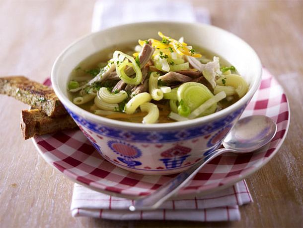 Hühnertopf mit Nudeln Rezept Hühnertopf mit Nudeln Rezept