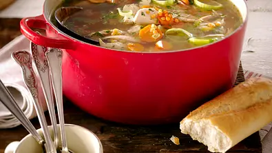 Hühnersuppe mit Linsen und Ingwer Rezept - Foto: LECKER @ Bauer Media Group
