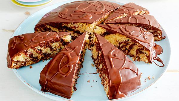 Hula-Hoop-Bountykuchen - Foto: House of Food / Bauer Food Experts KG