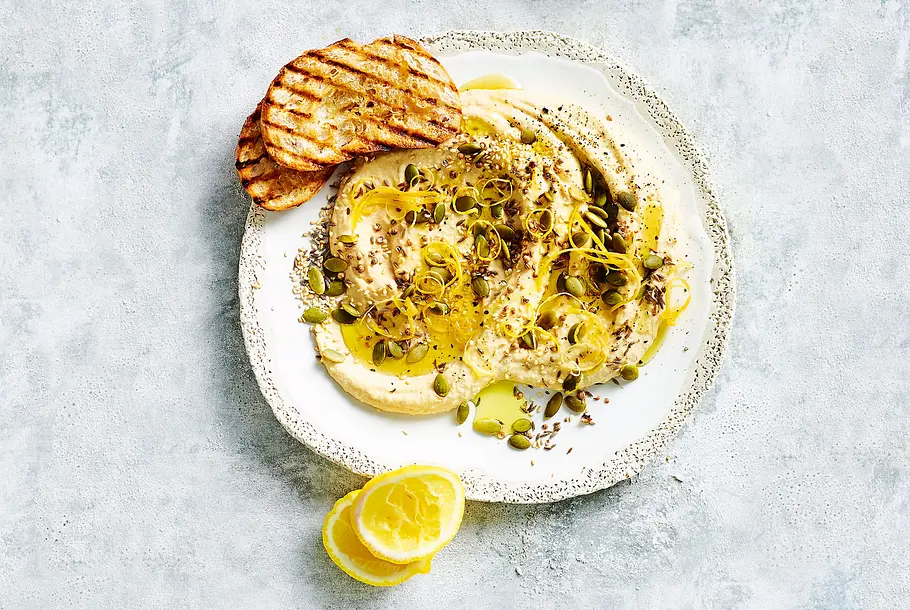 Hummus mit Kürbiskernen Rezept Hummus mit Kürbiskernen Rezept