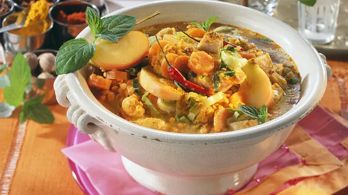 Indische Linsensuppe Rezept - Foto: LECKER @ Bauer Media Group Indische Linsensuppe Rezept - Foto: LECKER @ Bauer Media Group