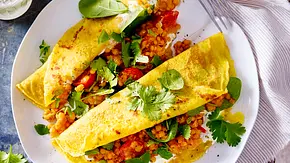Indische Pfannkuchen mit Linsen-Dal Rezept - Foto: LECKER @ Bauer Media Group