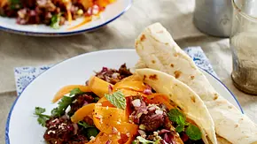 Indischer Karottensalat mit Lammhack Rezept - Foto: LECKER @ Bauer Media Group