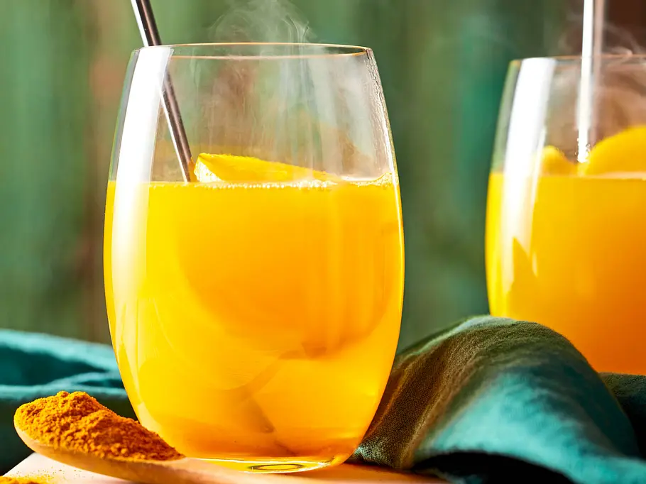 Ingwer-Kurkuma-Drink Hilft sofort Rezept Ingwer-Kurkuma-Drink Hilft sofort Rezept