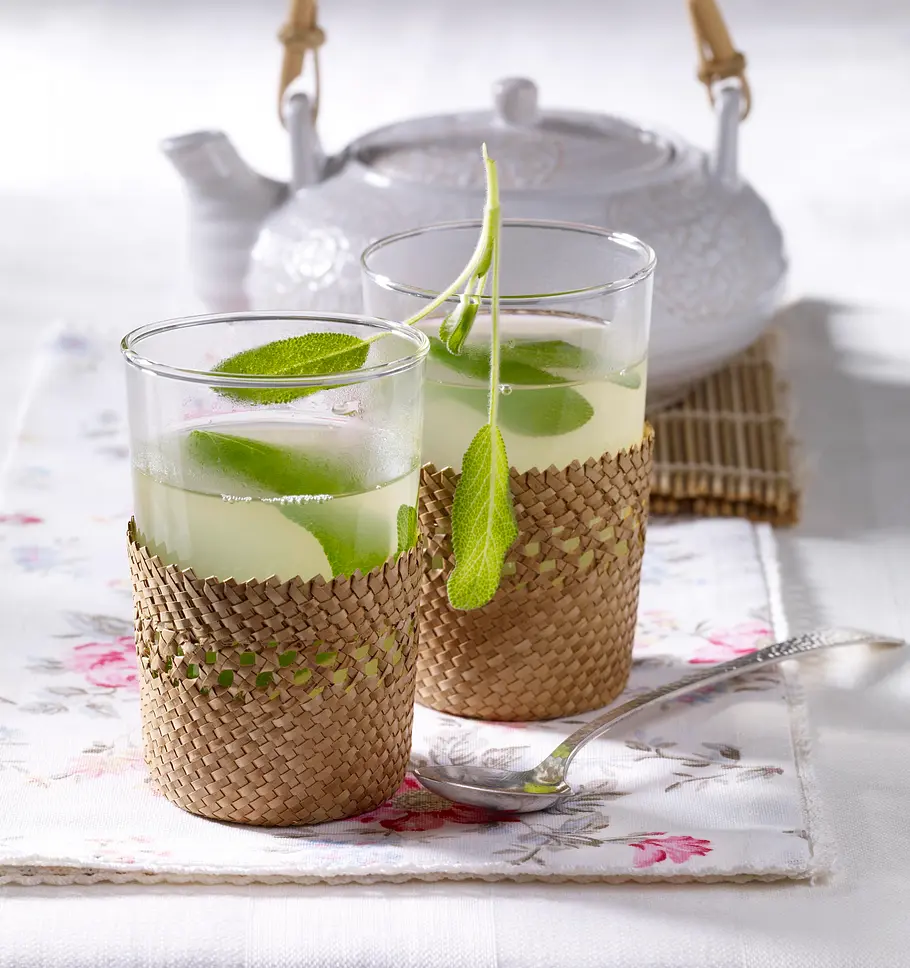 Ingwer-Salbei-Tee Rezept Ingwer-Salbei-Tee Rezept