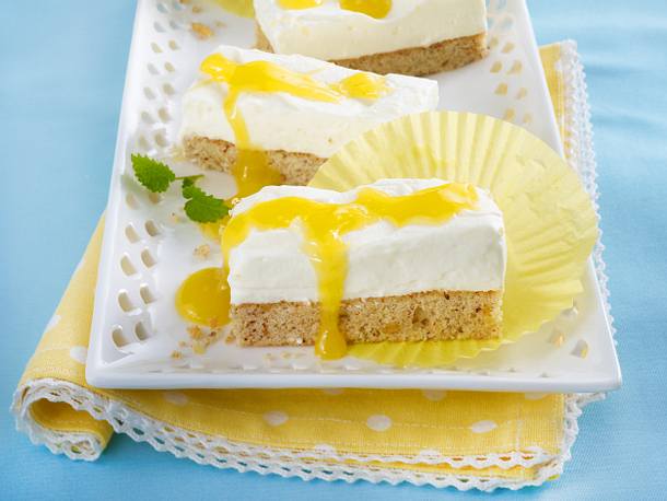 Ingwer-Schnitten mit Zitronensahne und Lemon Curd Rezept Ingwer-Schnitten mit Zitronensahne und Lemon Curd Rezept