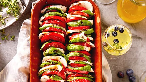 Caprese-Rezepte - Ideen mit Tomate & Mozzarella - Foto: House of Food / Bauer Food Experts KG