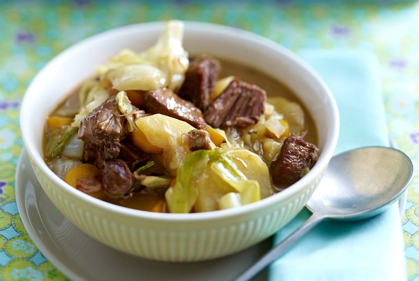 Irish Stew mit Weißkohl Rezept | LECKER