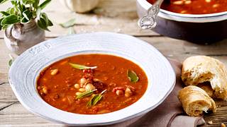 Italienische Bohnensuppe Rezept - Foto: House of Food / Bauer Food Experts KG