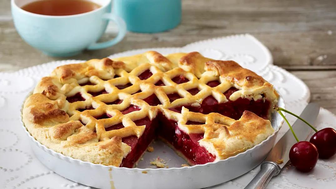 Italienische Kirsch-Crostata Rezept - Foto: LECKER @ Bauer Media Group
