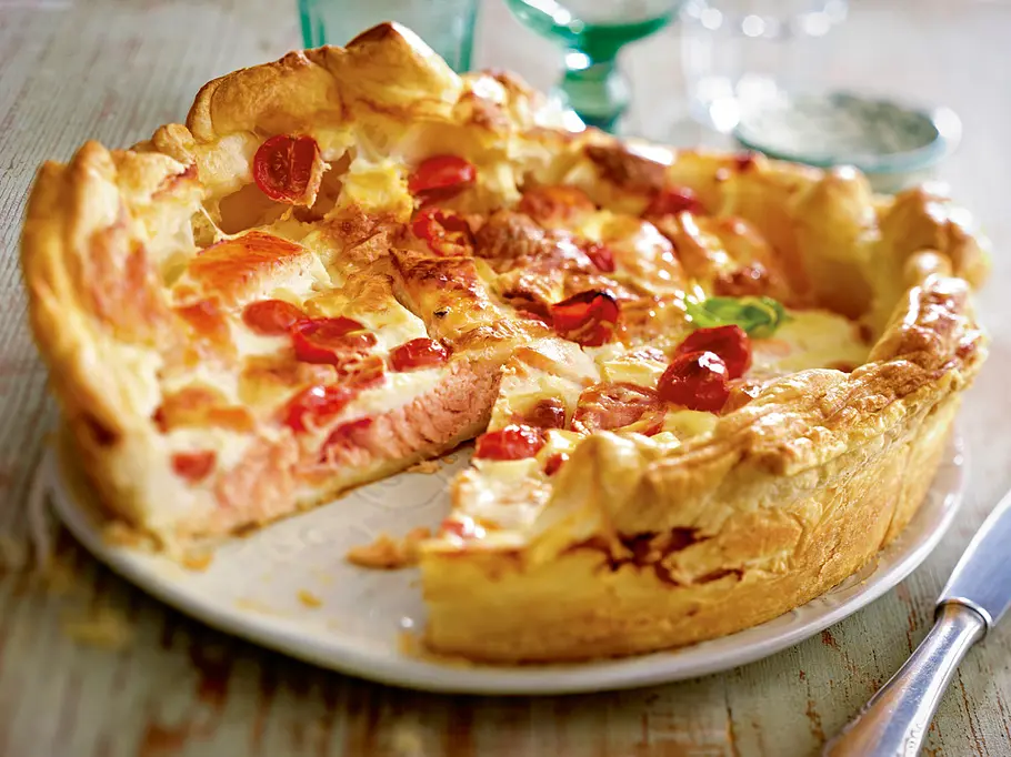 Italienische Lachs-Mozzarella-Quiche Rezept Italienische Lachs-Mozzarella-Quiche Rezept