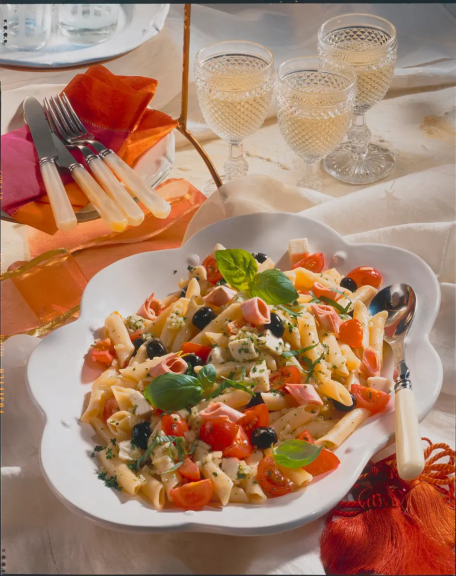 Italienischer Nudelsalat Rezept Italienischer Nudelsalat Rezept