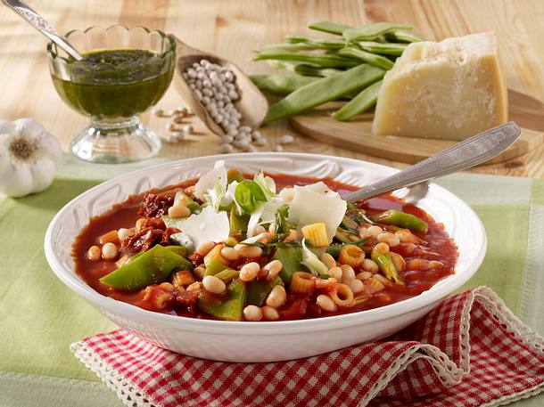 Italienischer Sommer-Bohneneintopf Rezept Italienischer Sommer-Bohneneintopf Rezept