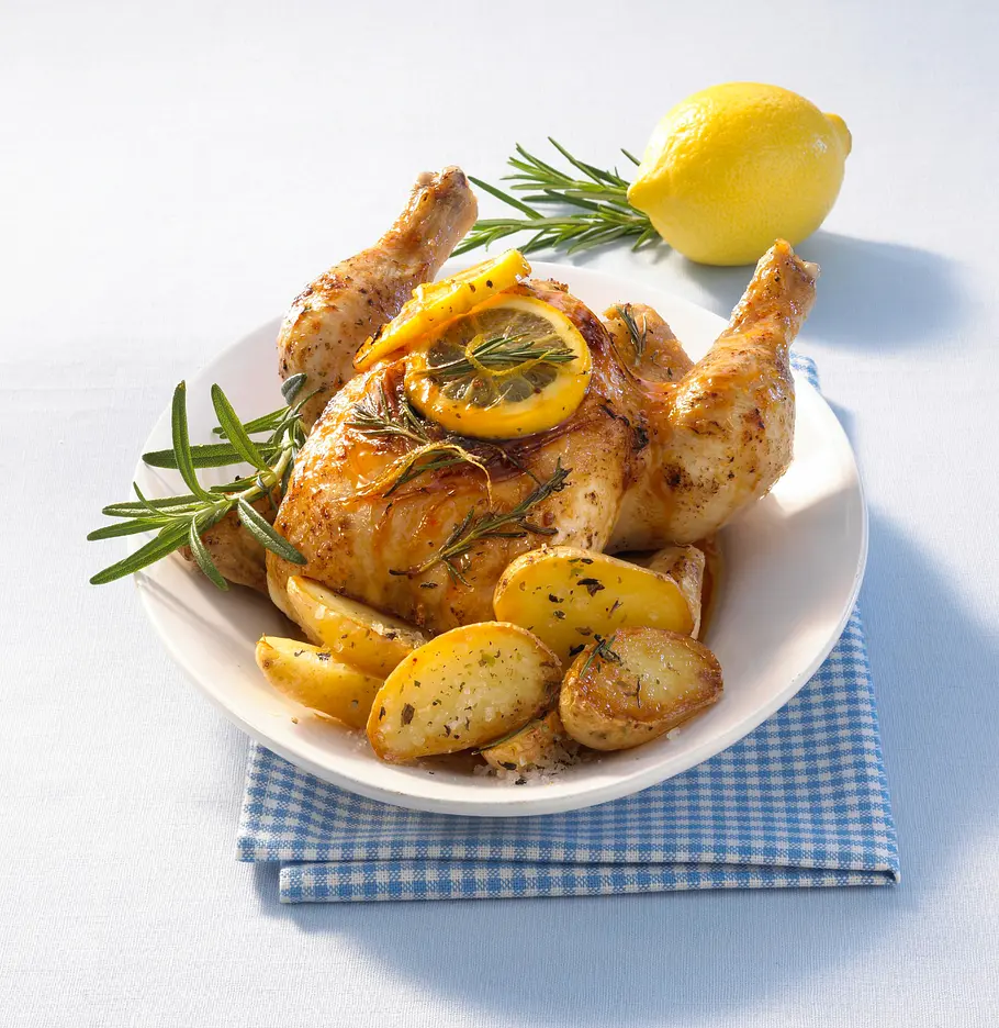 Italienisches Zitronenhähnchen mit Rosmarinkartoffeln Rezept Italienisches Zitronenhähnchen mit Rosmarinkartoffeln Rezept
