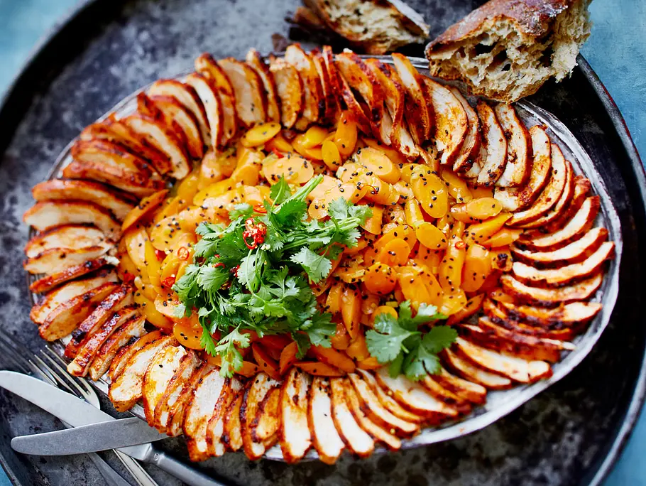 Jessikas Ofenhähnchen mit Orangen-Möhren-Gemüse Rezept Jessikas Ofenhähnchen mit Orangen-Möhren-Gemüse Rezept