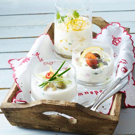 Joghurt mit Kürbiskernen, Avocado und Tomate Rezept Joghurt mit Kürbiskernen, Avocado und Tomate Rezept