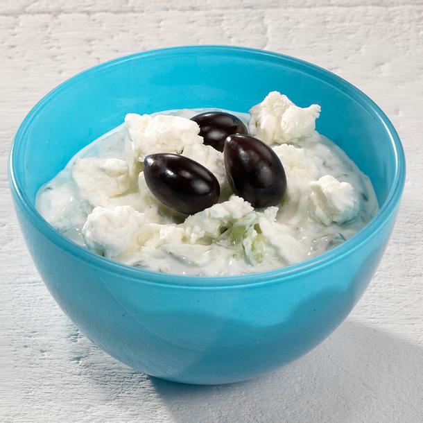 Joghurt-Schafskäse-Dip Rezept Joghurt-Schafskäse-Dip Rezept