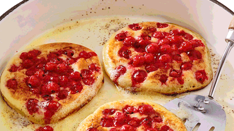 Johannisbeer-Pancakes Rezept - Foto: House of Food / Bauer Food Experts KG