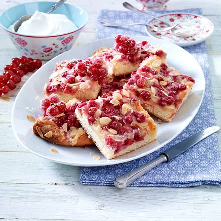 Johannisbeerbutterkuchen vom Blech Rezept Johannisbeerbutterkuchen vom Blech Rezept