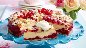 Johannisbeerkuchen mit Quark Rezept - Foto: LECKER @ Bauer Media Group Johannisbeerkuchen mit Quark Rezept - Foto: LECKER @ Bauer Media Group