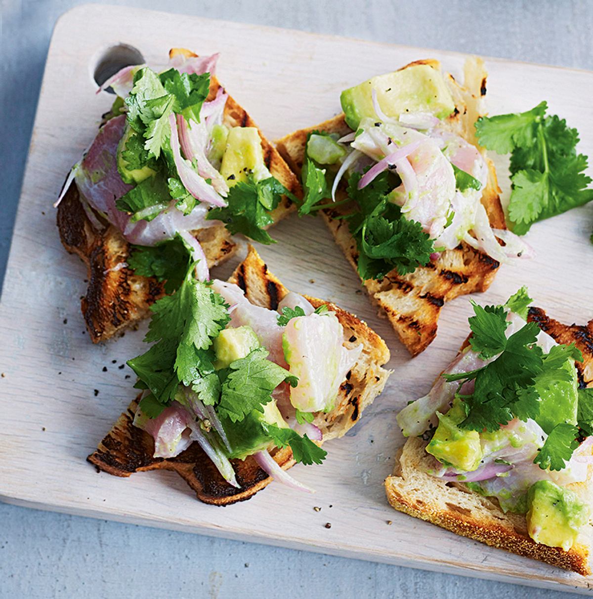 Kabeljau-Ceviche auf Röstbrot Rezept