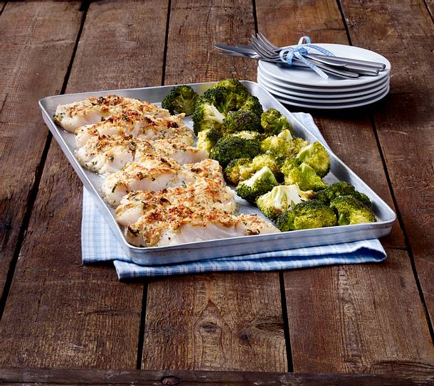 Kabeljau mit Parmesankruste und Brokkoli Rezept Kabeljau mit Parmesankruste und Brokkoli Rezept