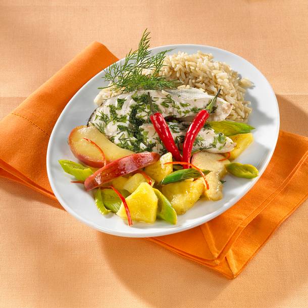 Kabeljau mit scharfem Ananasgemüse Rezept