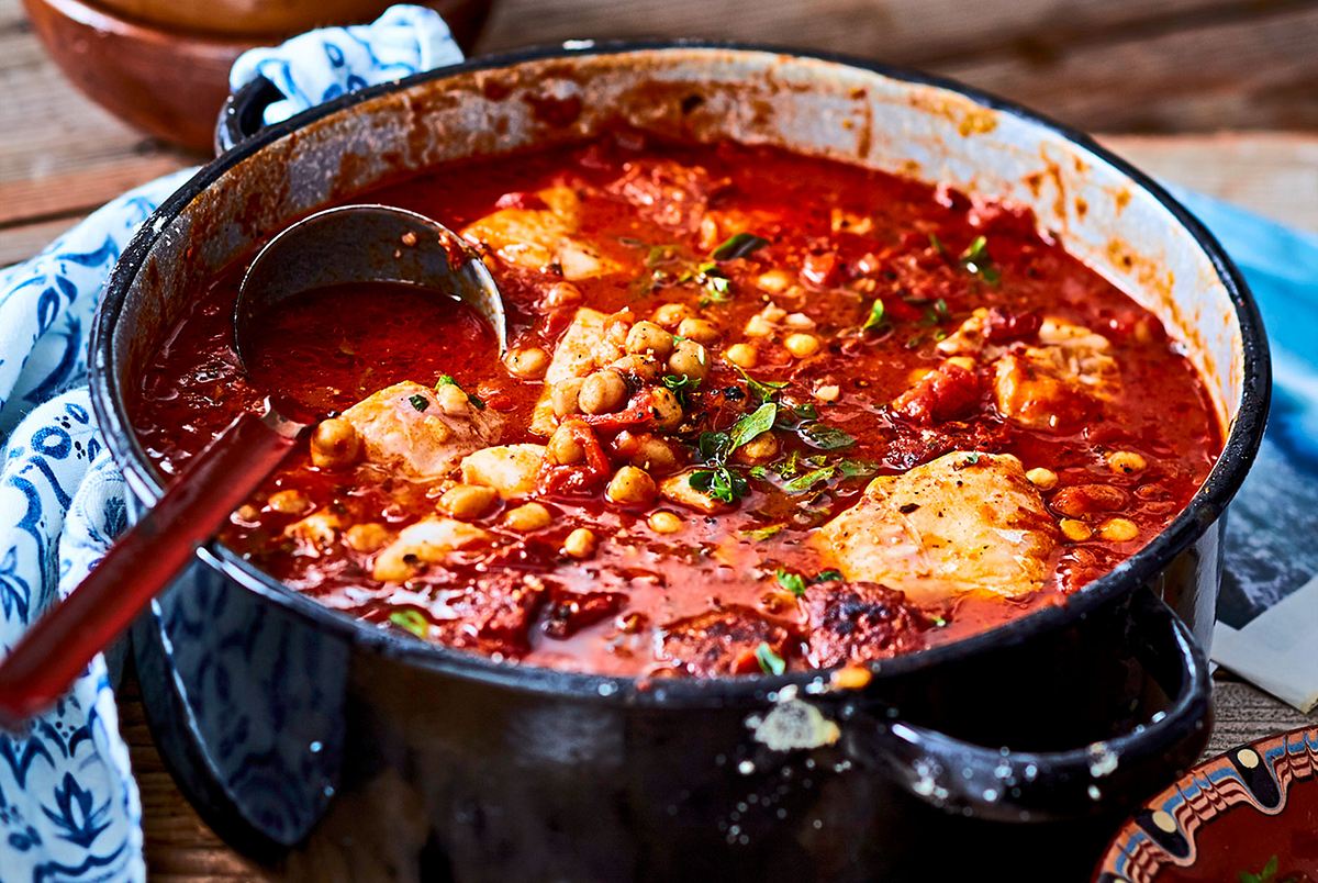 Kabeljaufilet in flotter Tomaten-Chorizo-Soße Rezept